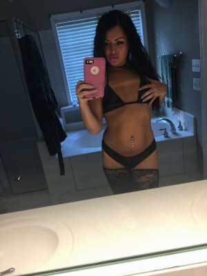 Zainabou independent escorts in Pompano Beach