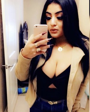 Meilly incall escort in Yazoo City MS